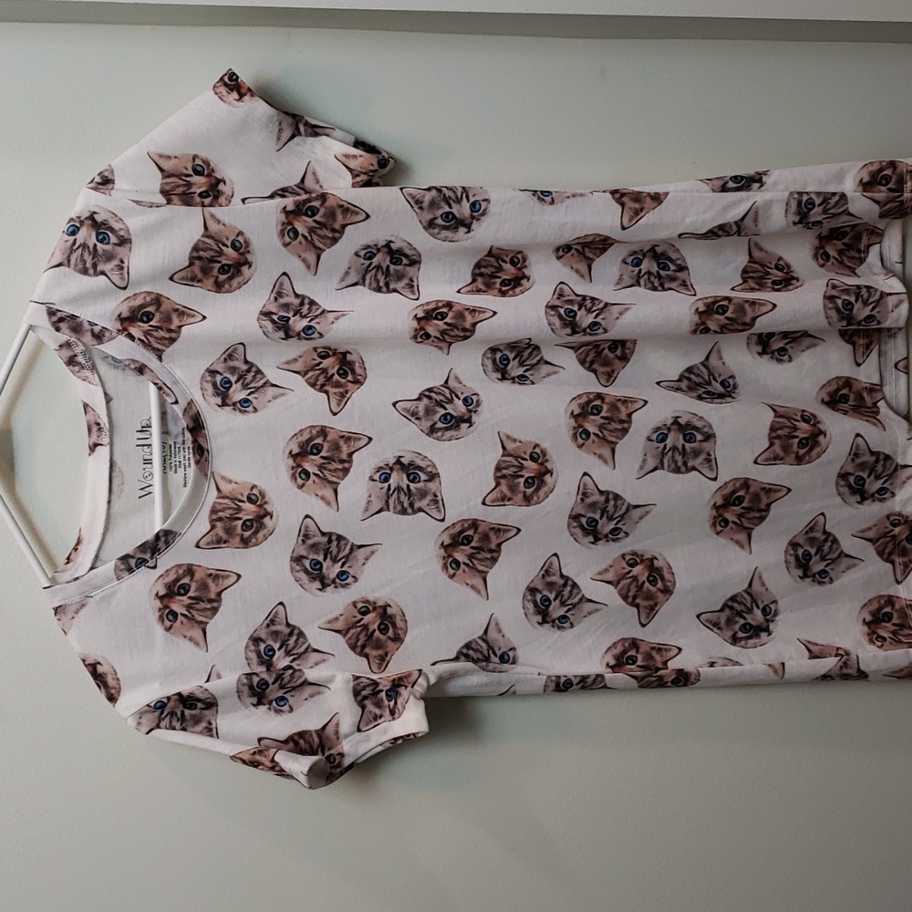 Wound Up Cat T-Shirt Size XXL